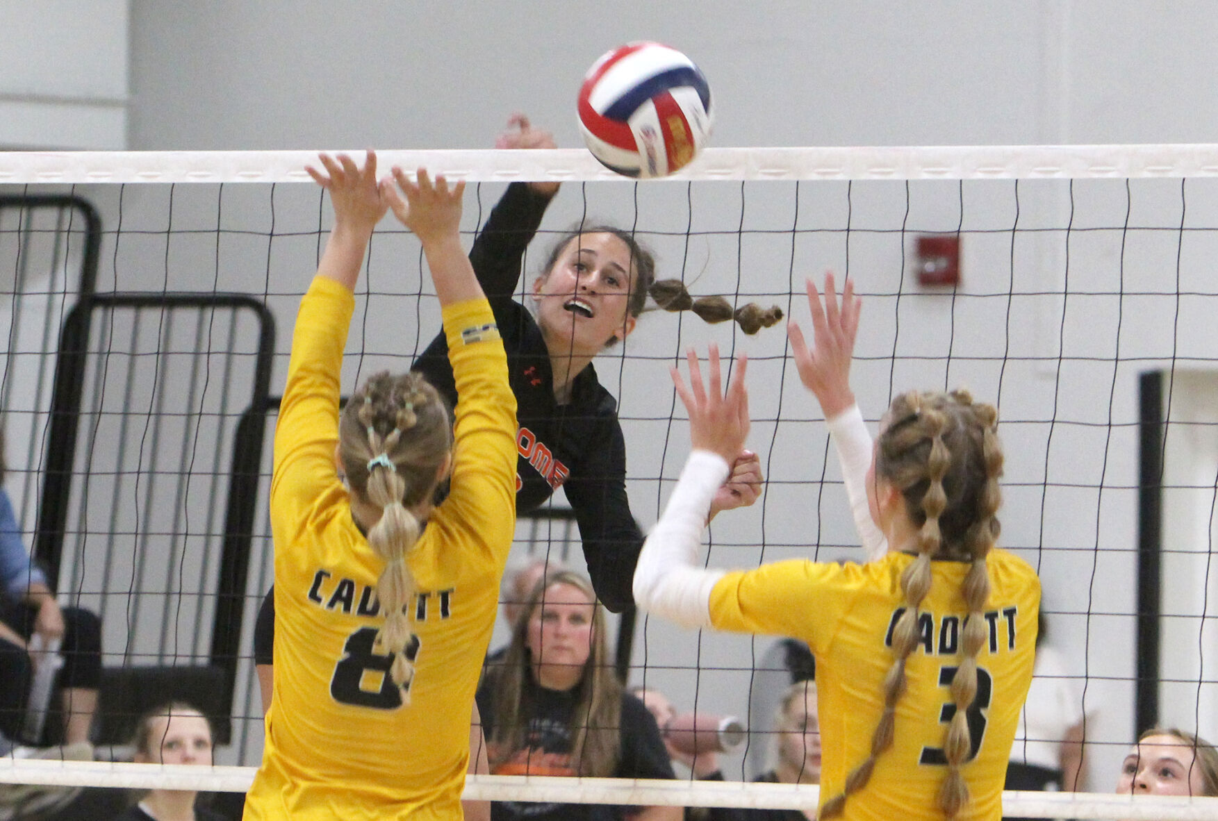 Bloomer at Cadott volleyball 9-13-22